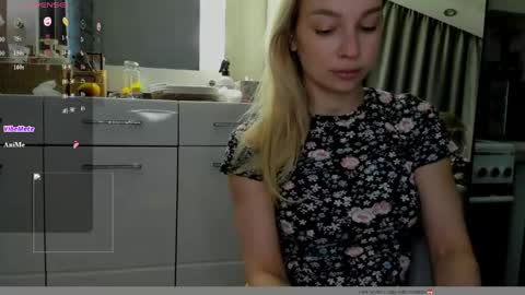 melodyillves online show from April 28, 2026, 2:21 am