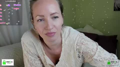 Melody My schedule this week  Wednesday Thursday Sunday online show from November 23, 2025, 6:30 pm