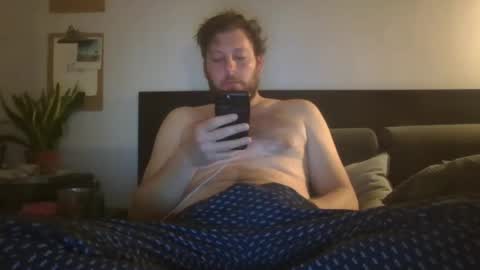 memo20cm online show from February 27, 2025, 9:14 pm