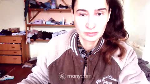 Yummygirl online show from December 15, 2025, 6:28 am