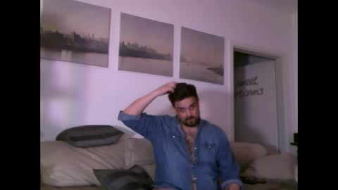 Snapshot of menace2dennis chatting on February 28, 2026, 4:57 am Dennis2Menace online show from February 28, 2026, 4:57 am