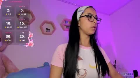 Snapshot of mencia_sharmaa chatting on February 25, 2025, 3:52 am Menca of your love online show from February 25, 2025, 3:52 am