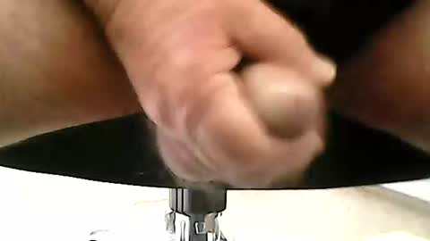 menwith64 online show from October 27, 2025, 10:19 am