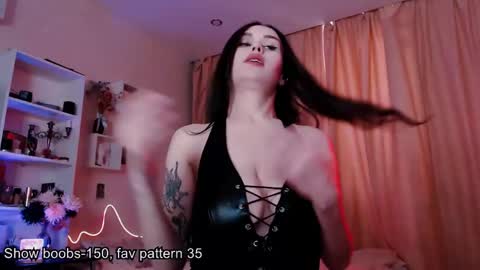 meow_on_da_cam online show from June 3, 2026, 1:36 pm
