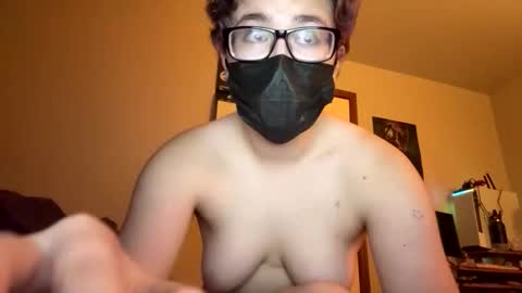 Snapshot of meowitsblake chatting on November 12, 2025, 10:48 am meowitsblake online show from November 12, 2025, 10:48 am