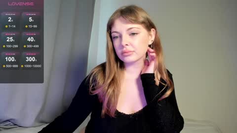 mercedescutee online show from January 9, 2025, 12:52 pm