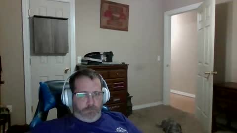 mercer1977 online show from November 10, 2025, 3:11 pm