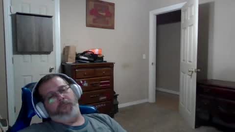 mercer1977 online show from July 22, 2026, 12:19 pm