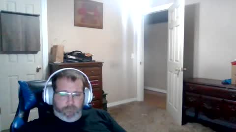 mercer1977 online show from August 7, 2026, 10:28 am