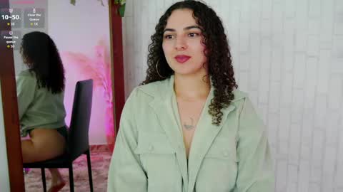 Merida Bell online show from September 30, 2025, 11:21 pm