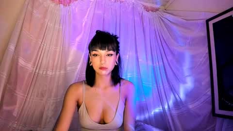 Snapshot of merlynn_ chatting on February 7, 2025, 7:40 am Diane 3 online show from February 7, 2025, 7:40 am