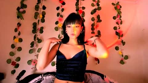 Snapshot of merlynn_ chatting on March 7, 2025, 7:52 am Diane 3 online show from March 7, 2025, 7:52 am