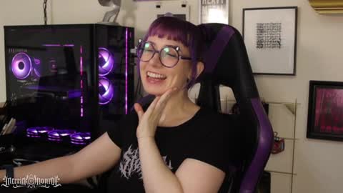 merrick monroe  online show from September 28, 2025, 8:03 pm