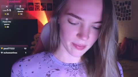 Snapshot of merry_dancers_ chatting on January 16, 2025, 8:25 pm Susan online show from January 16, 2025, 8:25 pm