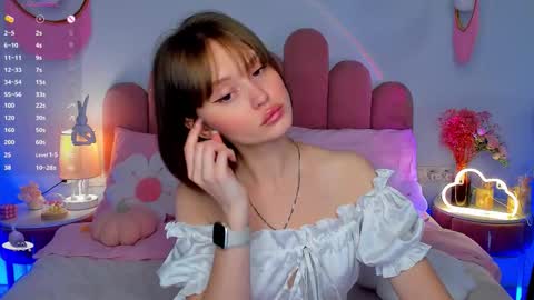 Anna online show from October 12, 2025, 5:17 am