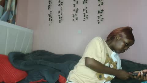 meggy and bree online show from April 13, 2026, 12:21 pm