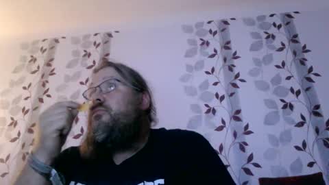 ask me online show from October 12, 2025, 6:40 pm