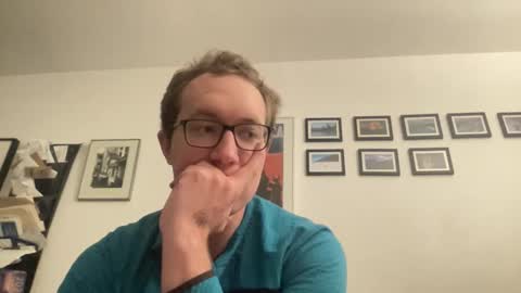 metallica92786 online show from April 12, 2026, 3:44 am