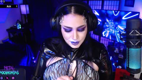 Snapshot of metalpocahotass chatting on February 2, 2025, 3:10 am MetalPocahotass online show from February 2, 2025, 3:10 am
