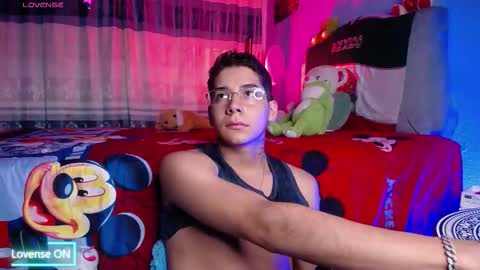 Snapshot of mexican_cum chatting on November 16, 2025, 11:10 pm Jhon online show from November 16, 2025, 11:10 pm