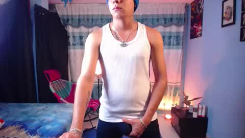 Snapshot of mexican_cum chatting on February 1, 2026, 3:27 am Jhon online show from February 1, 2026, 3:27 am