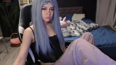 vollmond online show from April 10, 2026, 5:06 pm