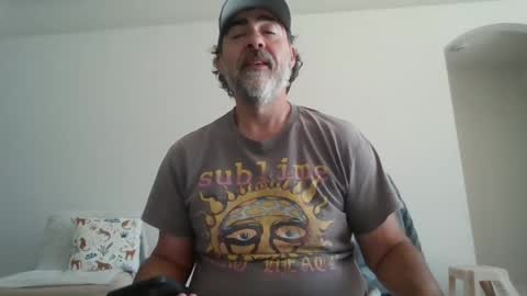DaddyBear4U online show from June 17, 2026, 1:45 pm