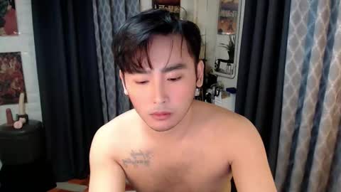 Mhikael online show from September 15, 2025, 6:52 pm