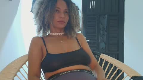 Mulata Spencer online show from February 9, 2026, 5:33 am