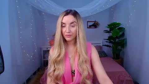 mi1a_ online show from August 6, 2026, 3:19 am