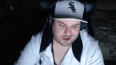 Snapshot of mi_vida21 chatting on January 10, 2025, 5:02 pm just ask online show from January 10, 2025, 5:02 pm