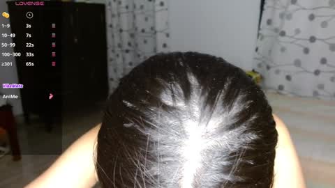 Mia online show from December 10, 2024, 4:34 am