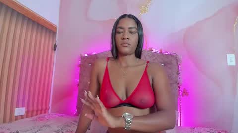 Snapshot of mia__robinson__ chatting on November 6, 2025, 11:11 am Mia online show from November 6, 2025, 11:11 am