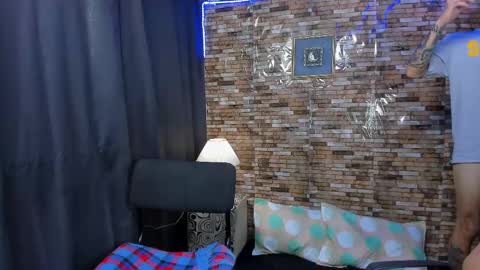 Mia and vincentt model indepent online show from March 5, 2025, 3:51 am