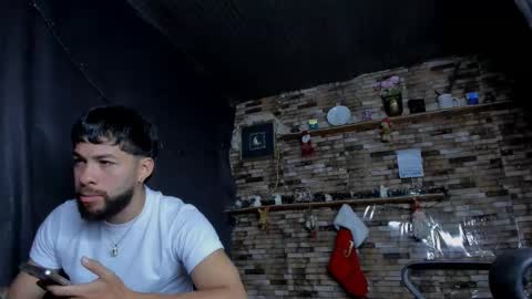 Mia and vincentt model indepent online show from January 6, 2026, 3:10 am