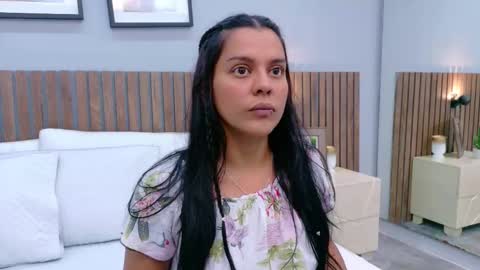 Mia Bellefort online show from March 18, 2026, 9:07 pm