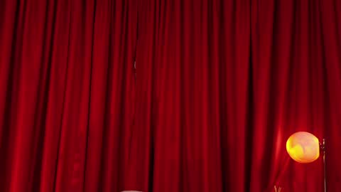 Mia Benett  online show from April 16, 2026, 1:12 pm