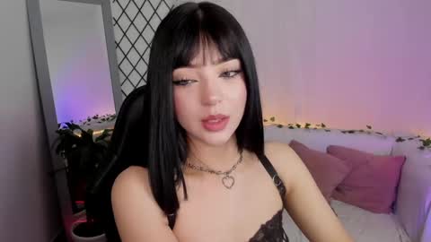 Snapshot of mia_collins_b chatting on June 2, 2026, 7:38 pm mia_collins_b online show from June 2, 2026, 7:38 pm