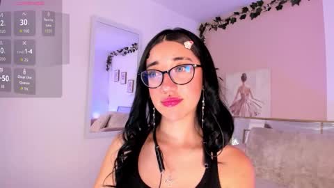 mia_corner online show from November 29, 2025, 10:02 pm