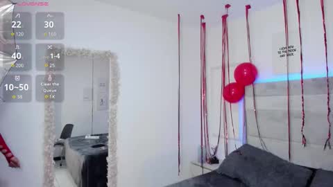 Snapshot of mia_corner chatting on February 18, 2026, 6:42 am mia_corner online show from February 18, 2026, 6:42 am