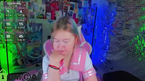 Mia online show from February 5, 2026, 2:16 am