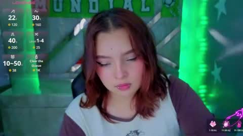 Mia online show from July 6, 2026, 3:58 pm