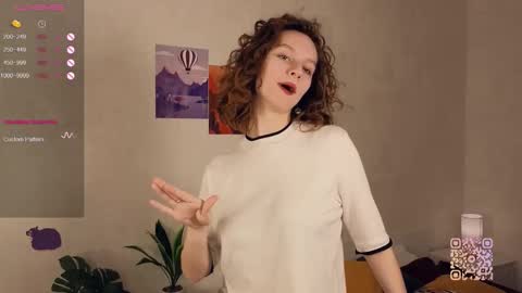 Snapshot of mia_frizz chatting on September 13, 2025, 3:56 pm Mia  online show from September 13, 2025, 3:56 pm