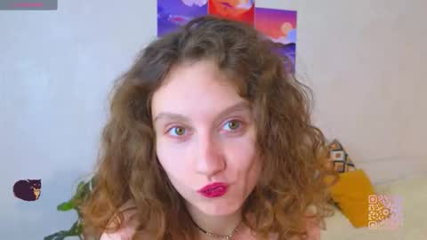 Snapshot of mia_frizz chatting on October 2, 2025, 6:04 pm Mia  online show from October 2, 2025, 6:04 pm
