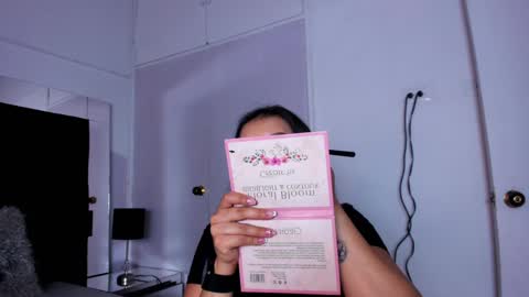 Snapshot of mia_garcia2 chatting on December 6, 2024, 8:40 pm MIA online show from December 6, 2024, 8:40 pm
