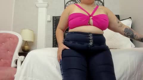 mia online show from May 16, 2026, 8:18 pm