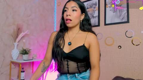 Mia online show from February 13, 2026, 11:39 am