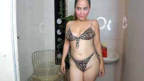 Snapshot of mia_hansper chatting on January 10, 2025, 8:48 pm Mia online show from January 10, 2025, 8:48 pm