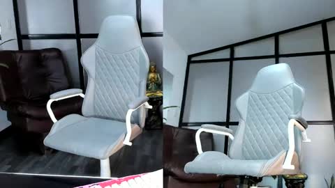 Snapshot of mia_hotwife chatting on February 11, 2025, 6:44 pm Mia.... Nice to meet you  thumb up me please its important online show from February 11, 2025, 6:44 pm