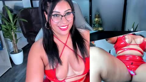 Snapshot of mia_hotwife chatting on February 24, 2025, 4:26 pm Mia.... Nice to meet you  thumb up me please its important online show from February 24, 2025, 4:26 pm